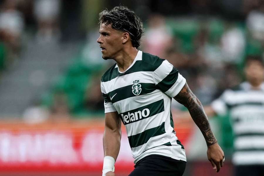 Maxi Araújo ao serviço do Sporting