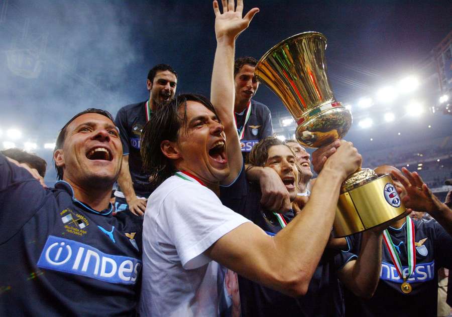 Simone Inzaghi festeggia con la Lazio Simone Inzaghi festeggia con la Lazio