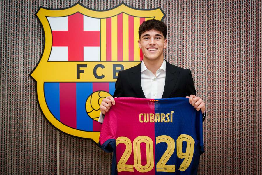 Pau Cubarsí, Culé până în 2029