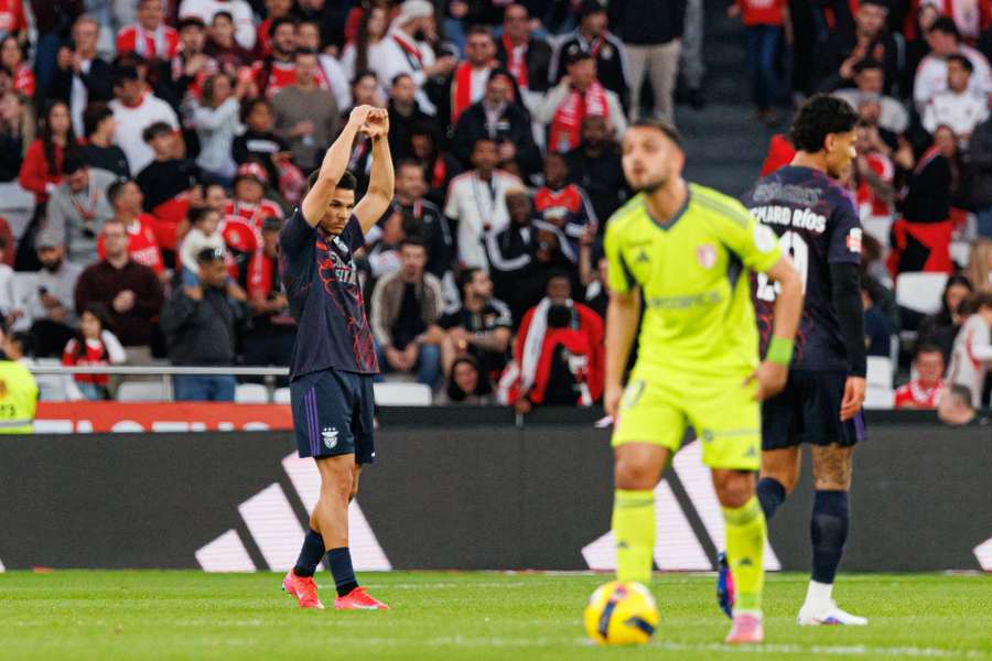 Alexander Bah regressou com o AFS e fez um golo Alexander Bah regressou com o AFS e fez um golo