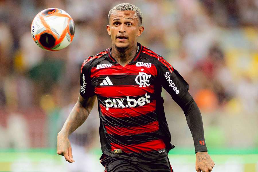 Wesley deve ser mais um a deixar o Flamengo nesta janela de transferências