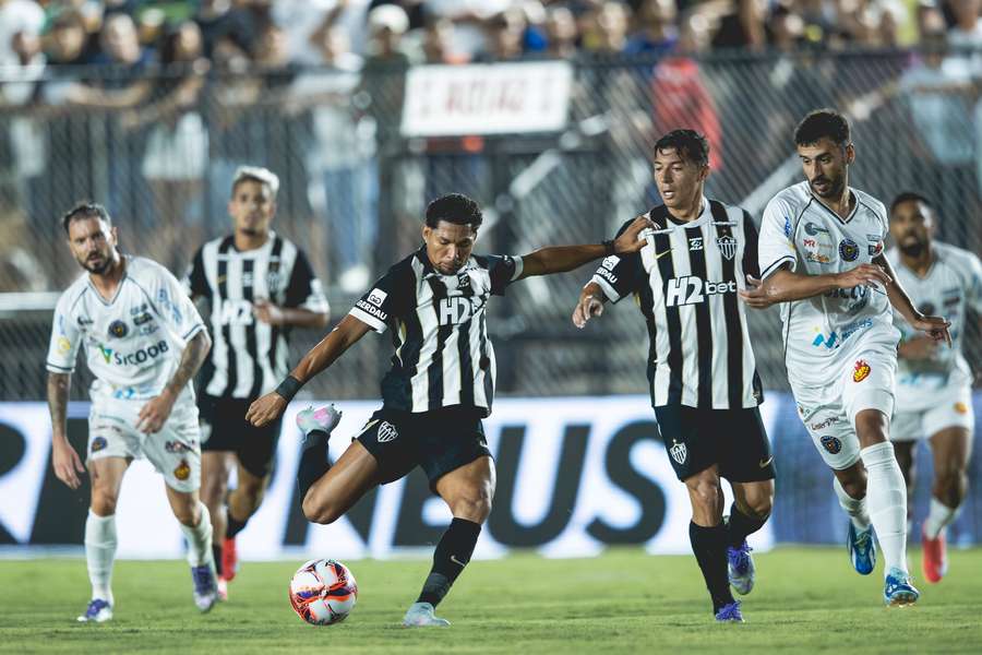 Rony fez seu primeiro gol na temporada