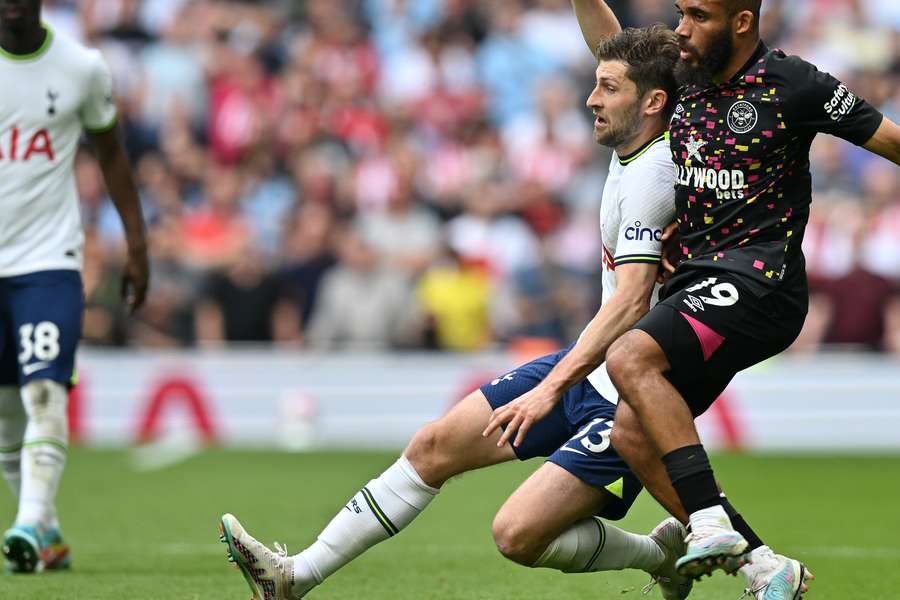 Ben Davies ao serviço do Tottenham
