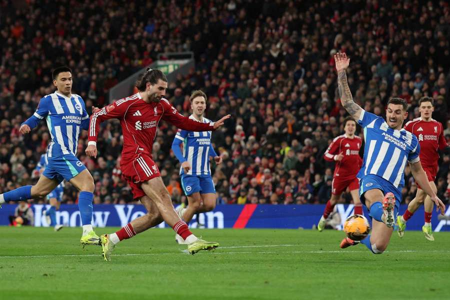 Szoboszlai frente ao Brighton 