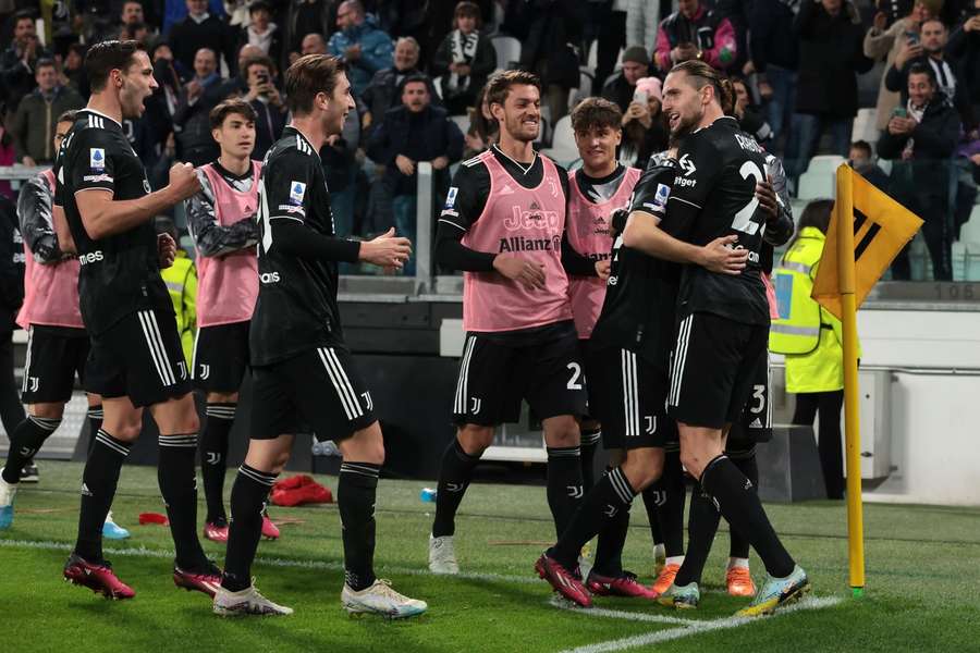 Juventus-spelers vieren een trffer tegen Sampdoria