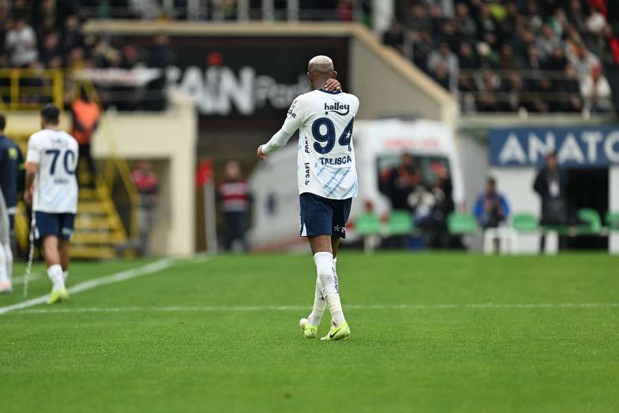 Talisca marcou o segundo golo da partida