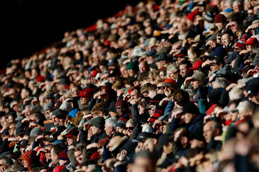 Reynolds opens up on "roller coasters of grief" as Wrexham chase Premier League dream