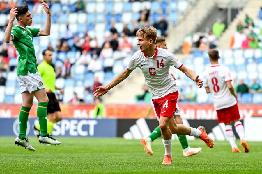 Mocne wejście Polaków w Euro 2023, Irlandia na łopatkach