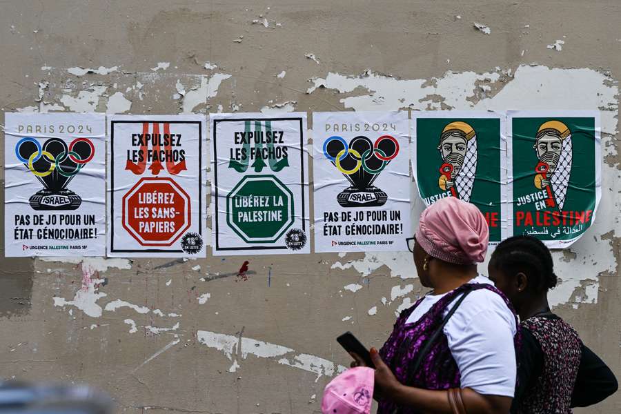 Pro-Palestine and anti-Israel/Olympic Games posters observed in central Paris