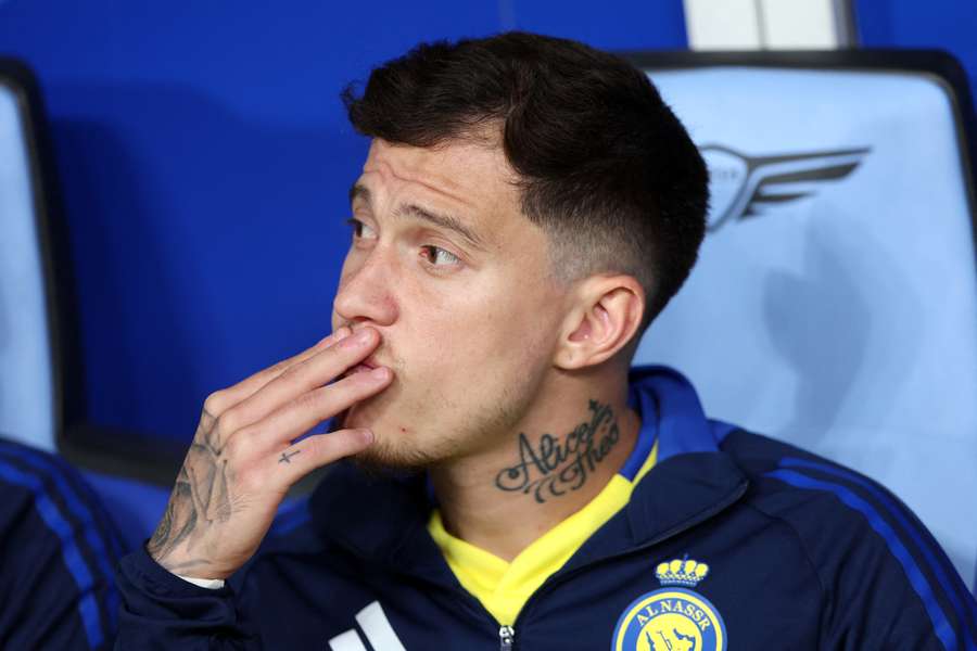 Otávio muda de clube na Arábia