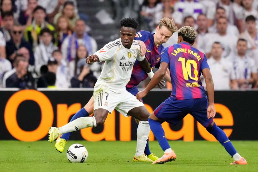 Barcelona și Real Madrid își dispută primul trofeu al anului Barcelona și Real Madrid își dispută primul trofeu al anului