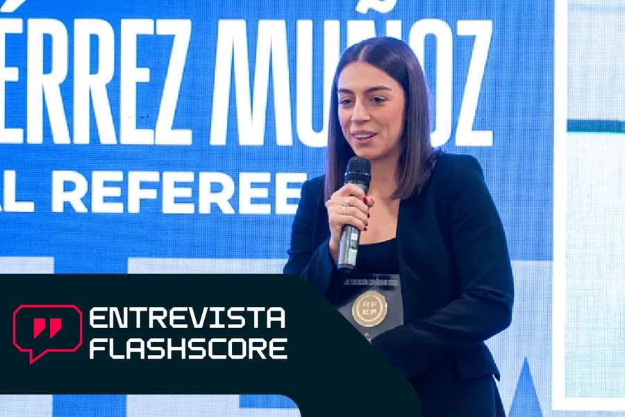 Noelia Gutiérrez, en el acto de la entrega de la escarapela internacional por parte de la RFEF