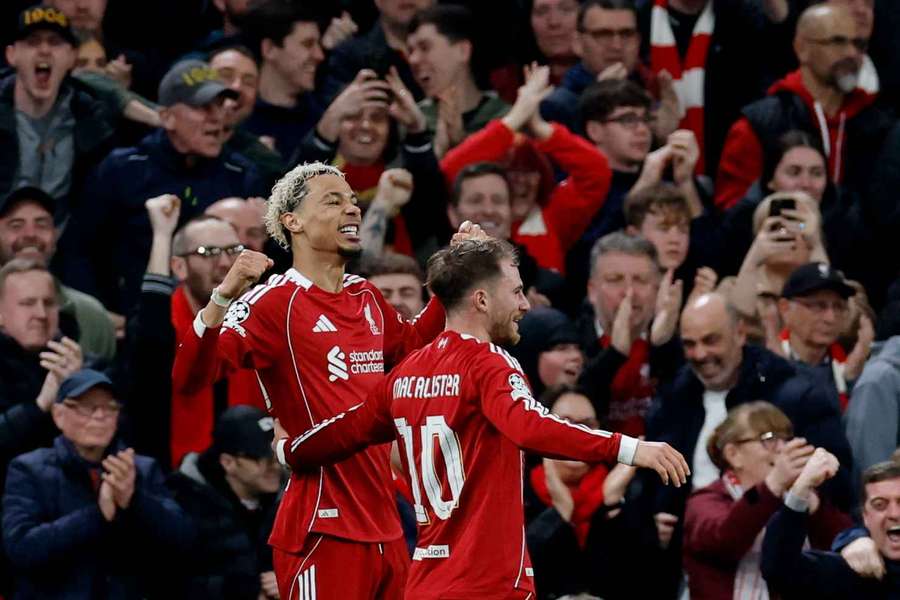 Liverpool ve druhém poločase rozhodl o postupu do čtvrtfinále Ligy mistrů.