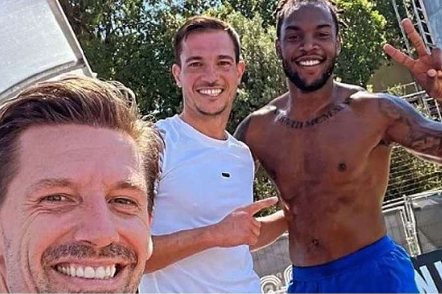 Adrien Silva, Cédric Soares e Renato Sanches na Cidade do Futebol