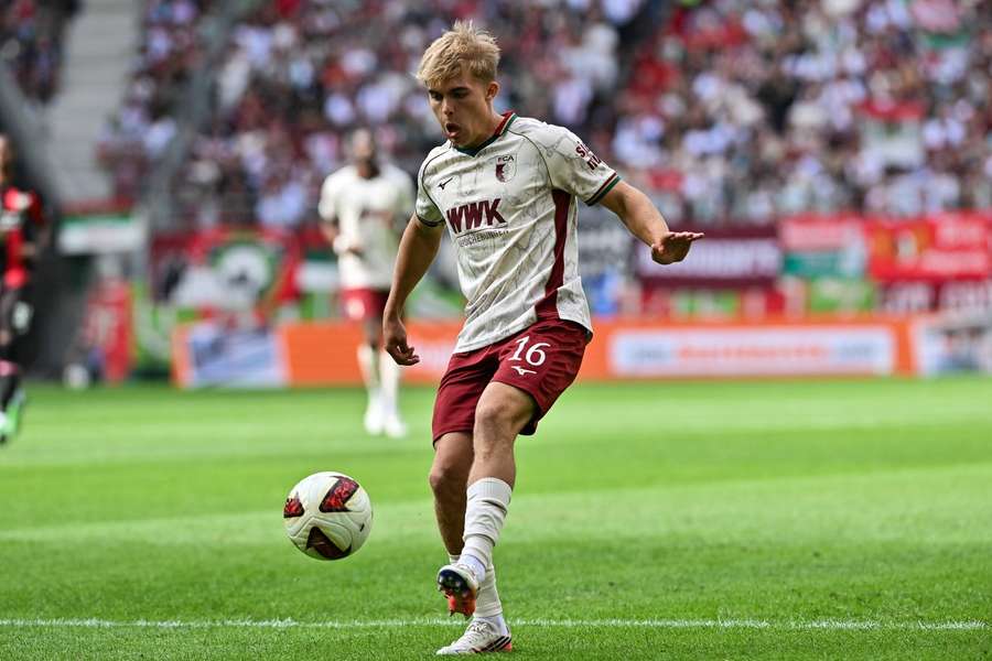 Hennes Behrens ist Nationalspieler Hennes Behrens ist Nationalspieler
