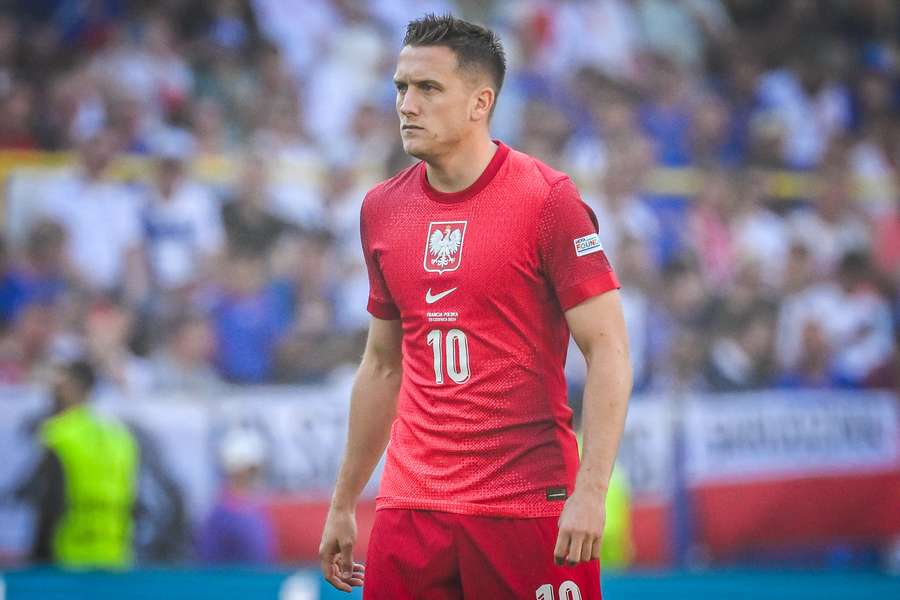 Piotr Zielinski în acțiune pentru Polonia în timpul EURO 2024