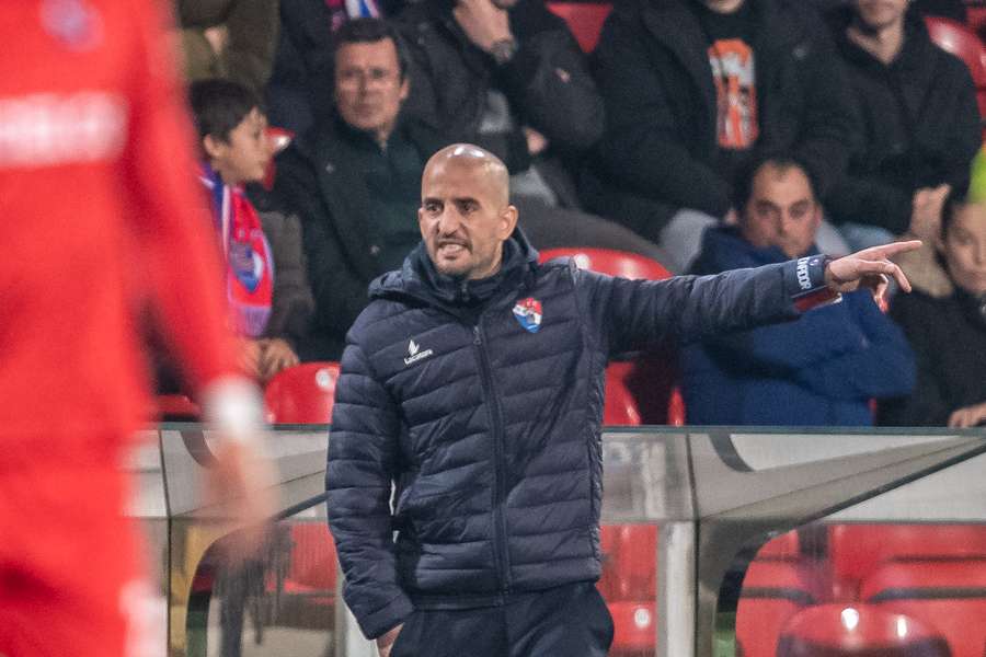 Os gilistas querem surpreender no Dragão