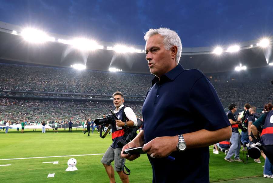 Mourinhov káder si pripísal prehru.