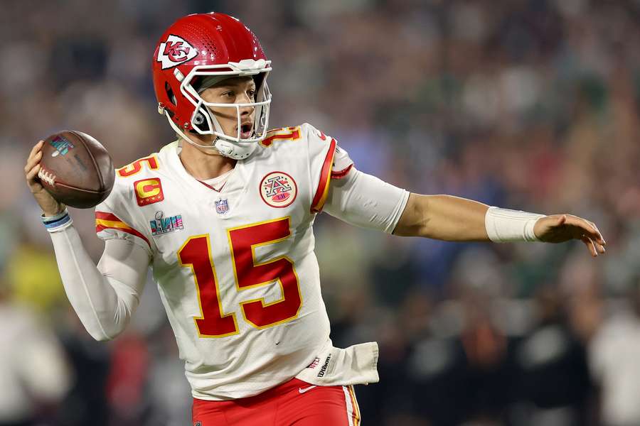 Mahomes aumentou seu legado neste domingo (12) ao vencer o Super Bowl LVII