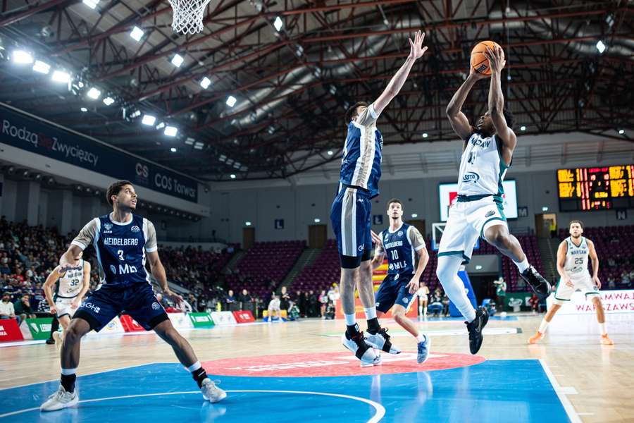 Legia Warszawa przegrała z MLP Heidelberg i odpadła z rozgrywek Ligi Mistrzów Legia Warszawa przegrała z MLP Heidelberg i odpadła z rozgrywek Ligi Mistrzów