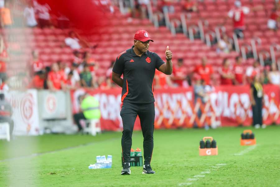 Inter de Roger Machado começa a caminhada em busca da final do Gauchão