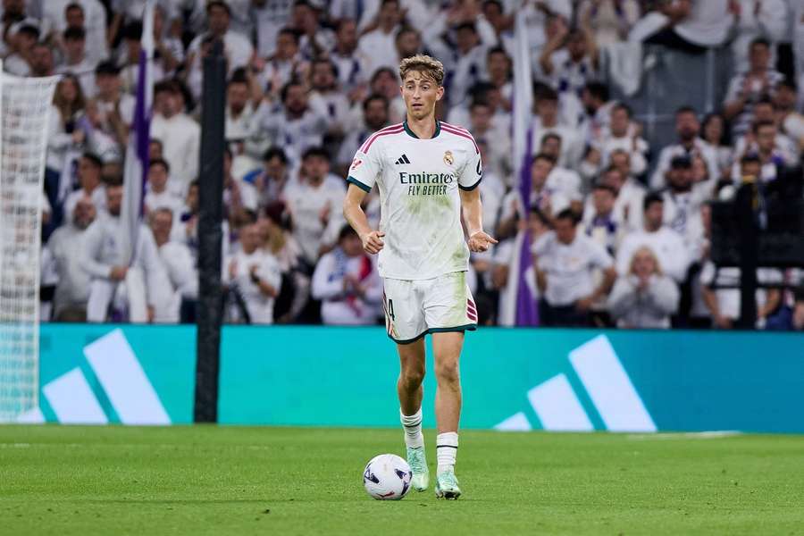 Kluczowy tydzień przed Huijsenem i Realem Madryt. Liga Mistrzów i El Clásico na horyzoncie Kluczowy tydzień przed Huijsenem i Realem Madryt. Liga Mistrzów i El Clásico na horyzoncie