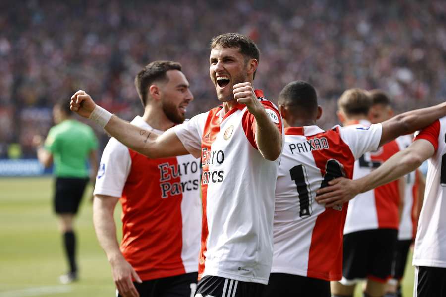Giménez scoort in achtste competitieduel op rij voor Feyenoord