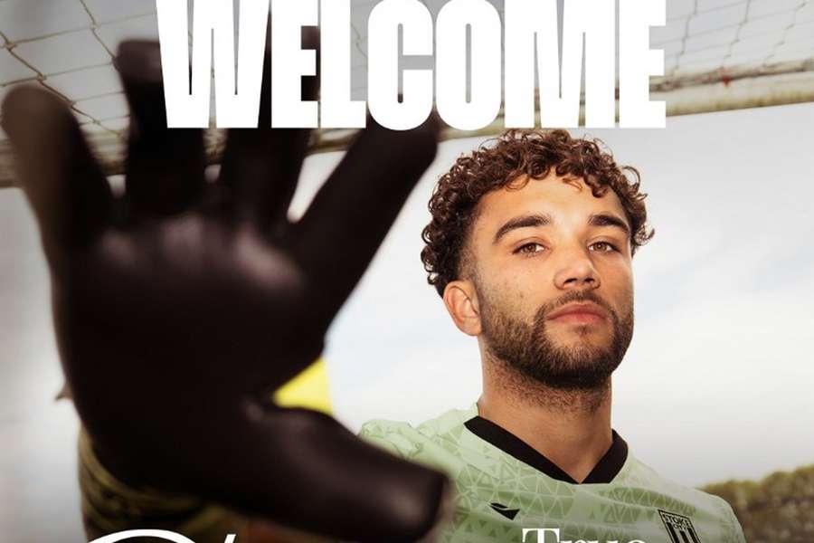 DONE DEAL: Stoke close signing of Man City keeper Grant DONE DEAL: Stoke close signing of Man City keeper Grant