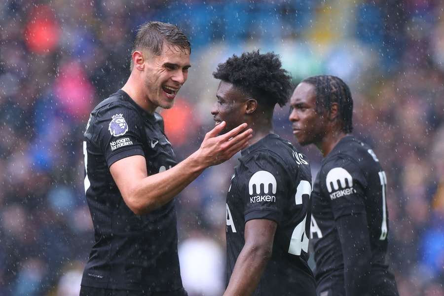 Tottenham zvíťazil na pôde Leedsu.