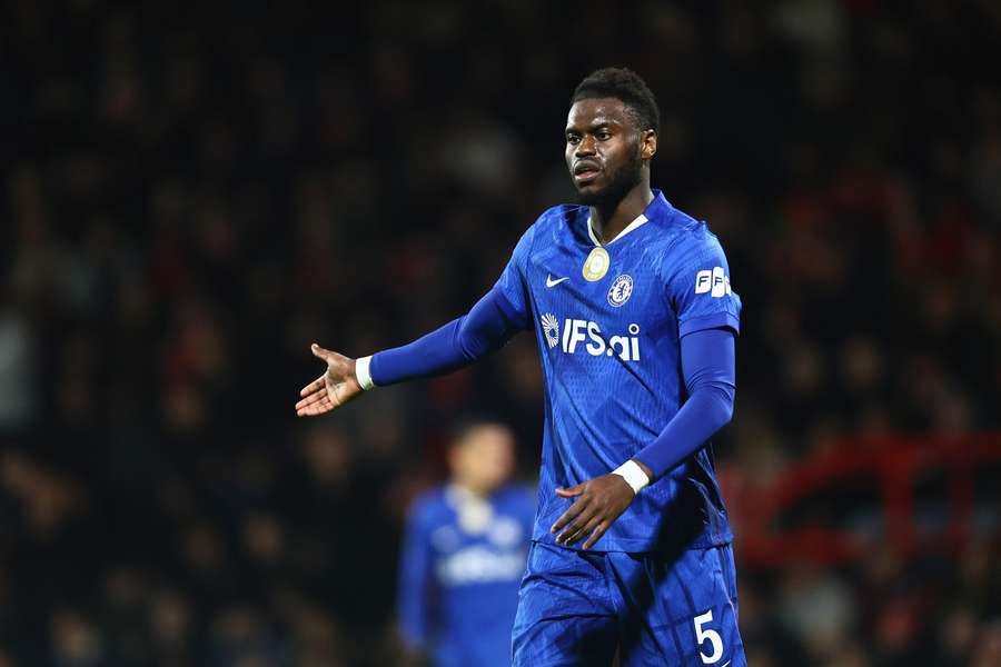 Napoli confident of sealing deal for Chelsea defender despite valuation gap Napoli confident of sealing deal for Chelsea defender despite valuation gap