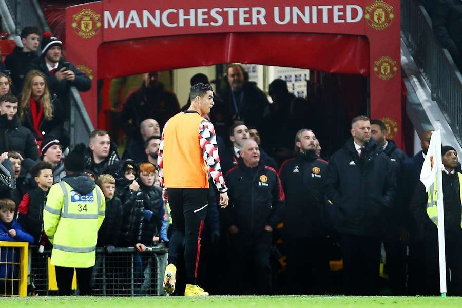 Ronaldo odchádzajúci do šatne ešte pred skončením duelu.