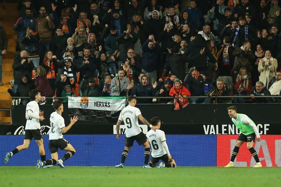 Valencia celebrate their equaliser