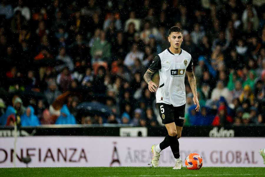Enzo Barrenechea était à Valence la saison dernière