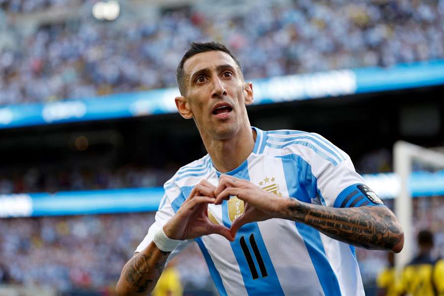 Di María fez o gol da vitória argentina sobre o Equador