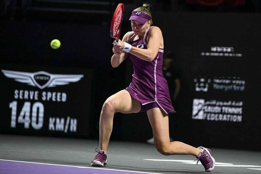 Elena segue brutal em Riade Elena segue brutal em Riade