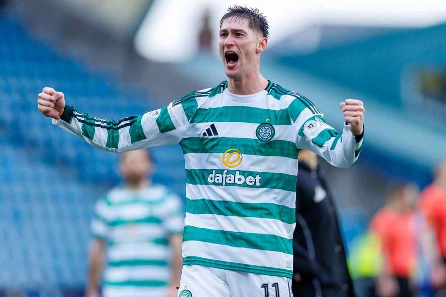 Čvančara se raduje z výhry Celtiku nad Kilmarnockem. Čvančara se raduje z výhry Celtiku nad Kilmarnockem.