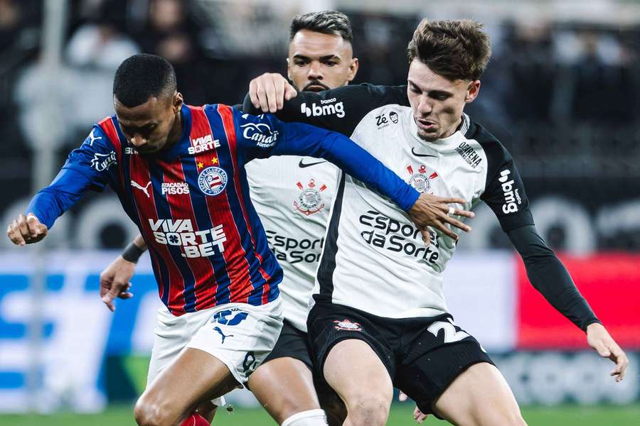 Bahia venceu Corinthians por 2 a 1 no último encontro, pelo Brasileirão 2025