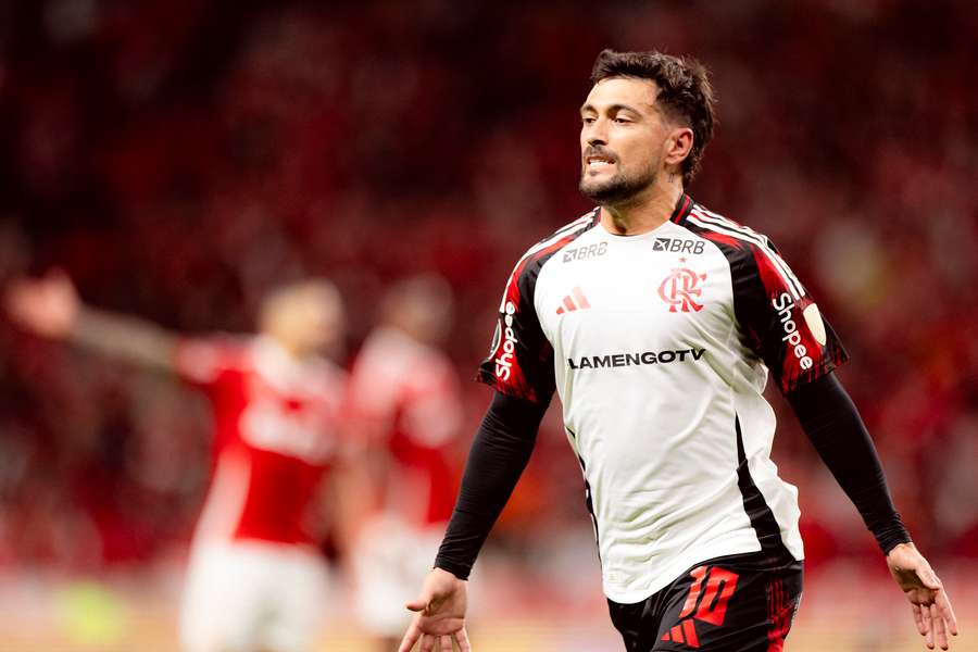 Arrascaeta em Inter 0x2 Flamengo, pela Libertadores