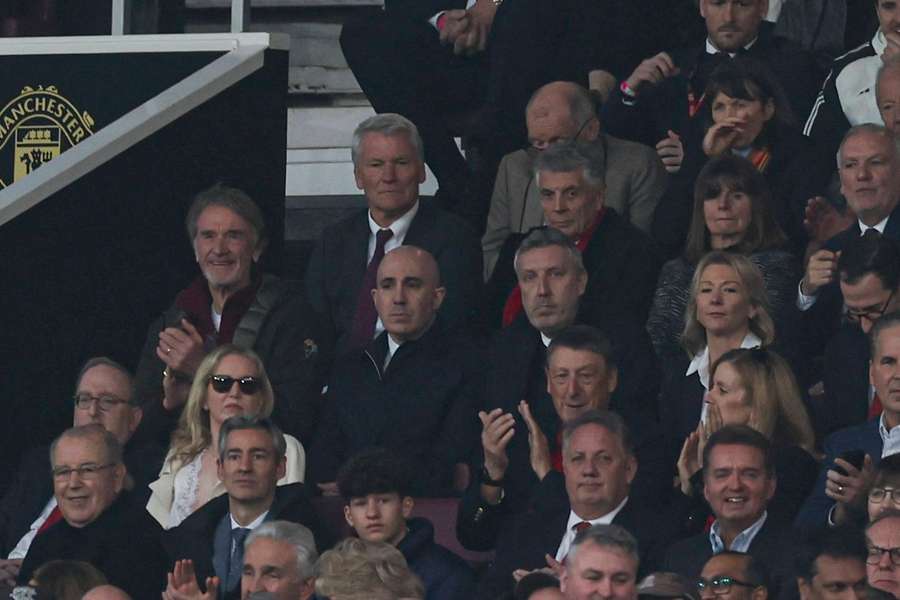 Ratcliffe afirmă că unii dintre jucătorii echipei Manchester United nu sunt suficient de buni