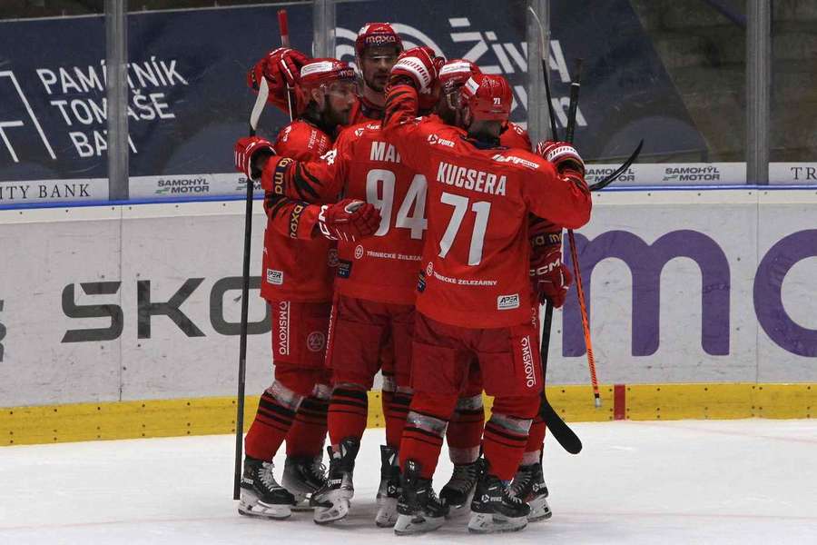 Frýdek-Místek porazil Vsetín 3:2 v nájezdech.