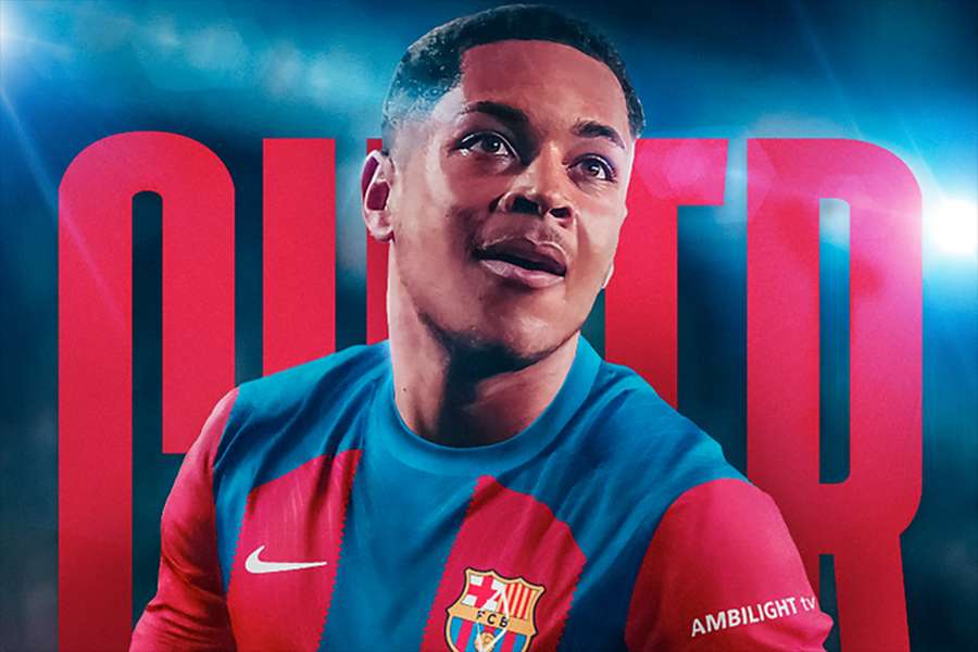 Barcelona seal Vitor Roque signing from Athletico Paranaense