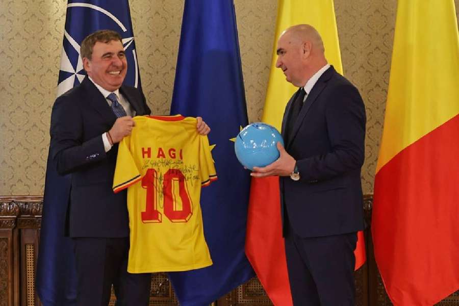 Gică Hagi și Ilie Bolojan 