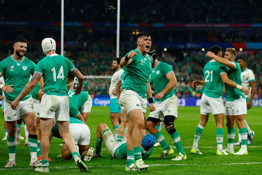 South Africa lost to Ireland 13-8