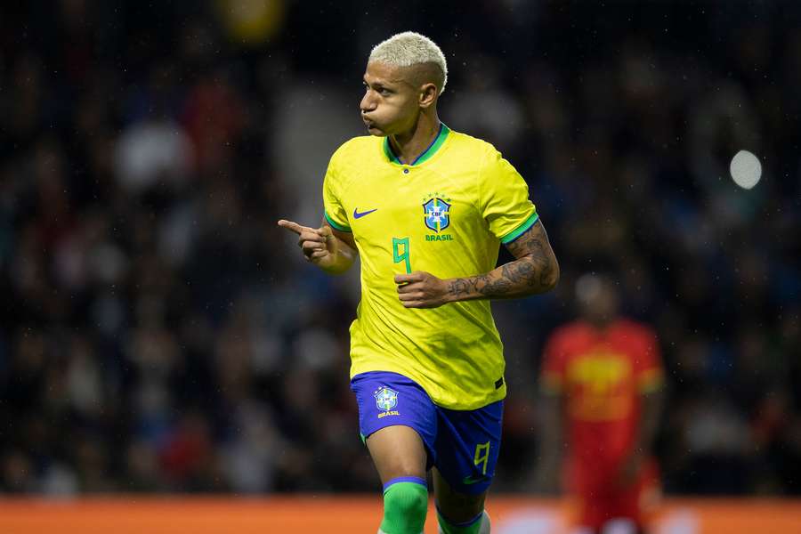 Veja a reação dos jogadores brasileiros à convocação para a Copa