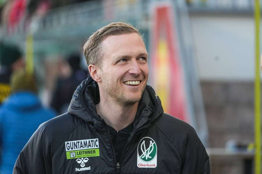 Maximilian Senft bleibt in Ried Maximilian Senft bleibt in Ried