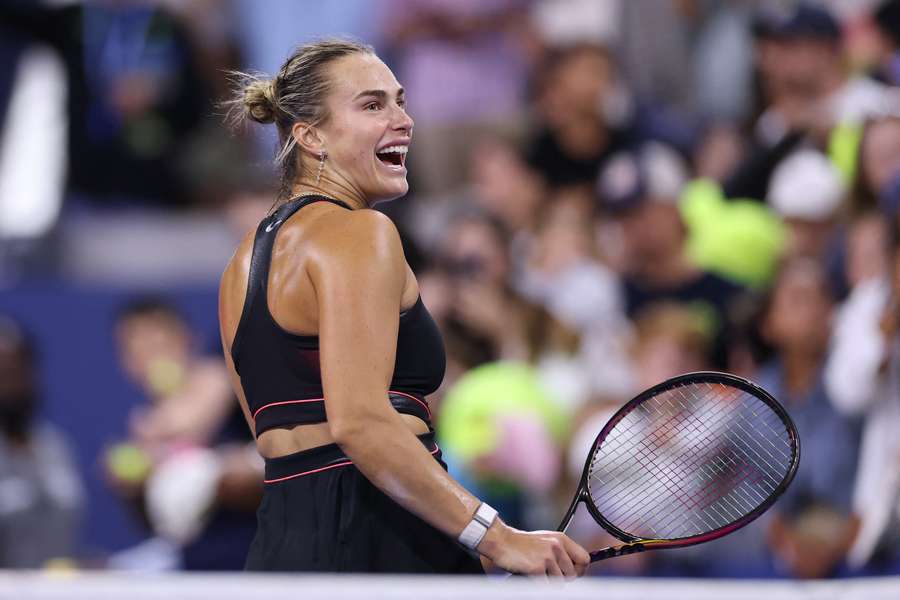 Aryna Sabalenka celebrates during her US Open match against Leylah Fernandez