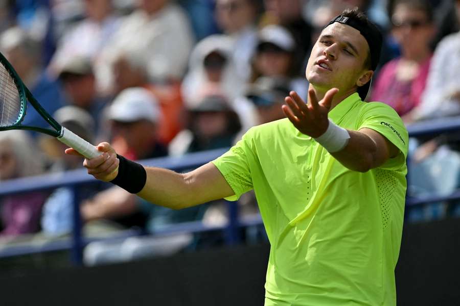 Jakub Menšík skončil v Eastbourne ve čtvrtfinále.