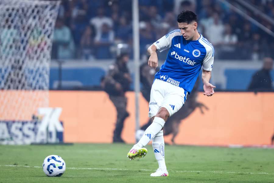 Cruzeiro de Lucas Villalba vem de empate no clássico contra o Atlético Cruzeiro de Lucas Villalba vem de empate no clássico contra o Atlético