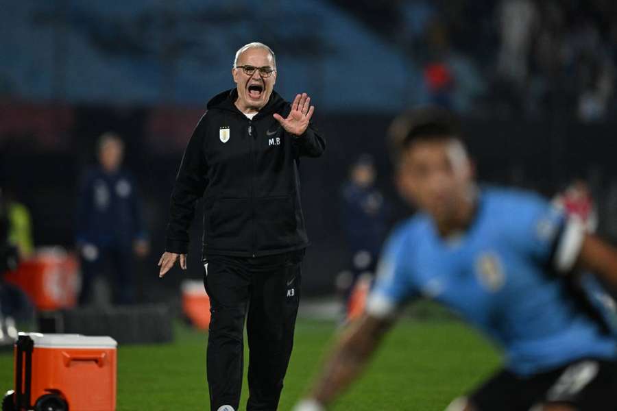 Bielsa en el último partido de Uruguay