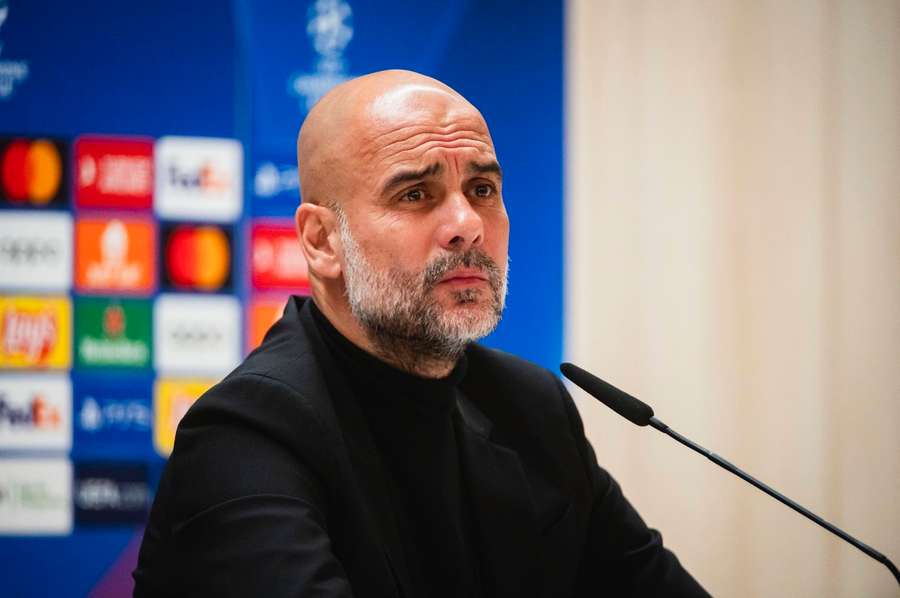 Guardiolu čeká jubilejní bitva. Guardiolu čeká jubilejní bitva.